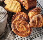 Assortiment de viennoiseries pur beurre X8 en promo chez Intermarché Express Champigny-sur-Marne à 3,59 €