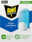 DIFFUSEUR PIÈGE LUMINEUX RAID ESSENTIALS - RAID - Auchan Hypermarché à Grenoble DIFFUSEUR PIÈGE LUMINEUX RAID ESSENTIALS - RAID en promo chez Auchan Hypermarché Grenoble à 7,68 €