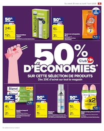 Offre Rasoir dans le catalogue Carrefour du moment à la page 7