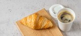 Ein Herzbergeri Bio-Buttercroissant und ein großer Bio-Kaffee von  im aktuellen basic Prospekt für 1,99 €