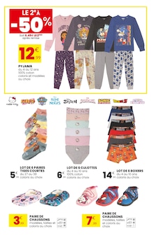 Promo Chaussettes dans le catalogue Stokomani du moment à la page 13
