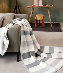 Heimdecke Sophisticated bei Zurbrüggen in Oberhausen Heimdecke Sophisticated im Angebot bei Zurbrüggen Oberhausen für 19,99 €