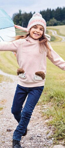 Ernstings family Frankfurt - Mütze, Sweatshirt oder Mütze, Sweatshirt oder Angebot bei Ernstings family Frankfurt im Prospekt "Herbst-Klopfen."