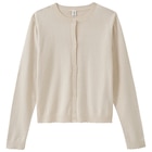 Mädchen Strickjacke mit Ajour-Muster im Ernstings family Prospekt zum Preis von 17,99 €