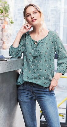 Bluse bei Ernstings family in Neuss Bluse im Angebot bei Ernstings family Neuss für 14,99 €