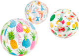 BALLON GONFLABLE 33 CM - INTEX en promo chez Auchan Hypermarché BALLON GONFLABLE 33 CM - INTEX dans le catalogue Auchan Hypermarché