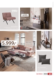 Garderobe im XXXLutz Prospekt HOME COLLECTIONS auf S. 7