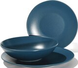 Service vaisselle 18 pièces en faïence bleu canard en promo à 39,90 € chez Géant Casino Service vaisselle 18 pièces en faïence bleu canard dans le catalogue Géant Casino