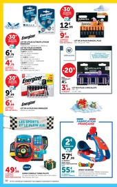 Promos Pile dans le catalogue "EN ROUTE POUR LES PRIX BAS de Noël" de Hyper U Pile en promo dans le catalogue Hyper U à la page 92
