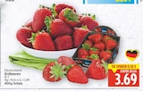 Erdbeeren für 3,69 € bei E center im Angebot Erdbeeren im aktuellen E center Prospekt