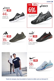 Chaussures Homme Angebote im Prospekt "ENGAGÉS POUR UNE RENTRÉE MOINS CHÈRE." von Intersport Chaussures Homme Angebote im Prospekt "ENGAGÉS POUR UNE RENTRÉE MOINS CHÈRE." von Intersport auf Seite 17