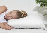 Promo La taie d’oreiller rafraichissante à 3,99 € dans le catalogue Bazarland à Saint-Georges-sur-Loire