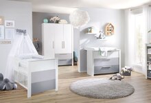 XXXLutz Möbelhäuser Aindling - Babyzimmer „Amy“ Babyzimmer „Amy“ Angebot bei XXXLutz Möbelhäuser Aindling im Prospekt Bei uns mit Click & Collect: 10.000e Artikel sofort verfügbar!
