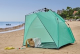 Tente de plage en promo chez Hyper U La Rochelle à 34,99 €