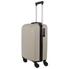 Valise rigide New York - CARREFOUR - Carrefour Market à Saint-Nazaire Valise rigide New York - CARREFOUR en promo chez Carrefour Market Saint-Nazaire à 29,99 €