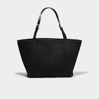 Sac cabas grand format zippé noir femme en promo chez La Halle Sac cabas grand format zippé noir femme dans le catalogue La Halle