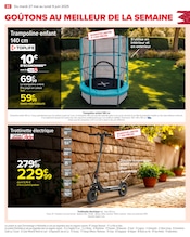 Trottinette Angebote im Prospekt "LE MOIS À VOS MARQUES, PRÊTS, PRÊTS, PARTEZ !" von Carrefour Trottinette Angebote im Prospekt "LE MOIS À VOS MARQUES, PRÊTS, PRÊTS, PARTEZ !" von Carrefour auf Seite 82