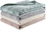 Piqué-Wohndecke „Minerva“ Angebote bei XXXLutz Möbelhäuser Grevenbroich für 49,99 €
