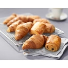 Carrefour Market Pau - Promo 4 croissants + 4 pains au chocolat pur beurre Promo 4 croissants + 4 pains au chocolat pur beurre à 3,29 € dans le catalogue Carrefour Market à Pau