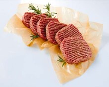 Auchan La Patte d'Oie - STEAKS HACHÉS PUR BŒUF Promo STEAKS HACHÉS PUR BŒUF dans le catalogue Auchan Maxi formats, mini prix à La Patte d'Oie