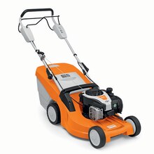 STIHL Bernsbach - BENZIN-RASENMÄHER RM 448 TX BENZIN-RASENMÄHER RM 448 TX Angebot bei STIHL Bernsbach im Prospekt "Welcher Rasenmäher-Typ sind Sie?"