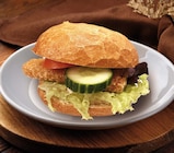 Knusper-Backfisch im Brötchen von Trefferia für 2,50 € bei Globus-Baumarkt im Angebot Knusper-Backfisch im Brötchen von Trefferia im aktuellen Globus-Baumarkt Prospekt
