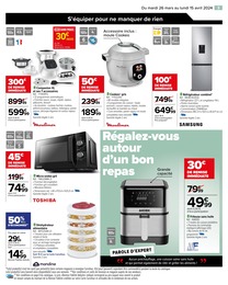 Offre Réfrigérateur Combiné dans le catalogue Carrefour du moment à la page 5