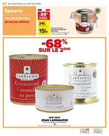 Promo Coquilles saint-jacques surgelées dans le catalogue Carrefour du moment à la page 38