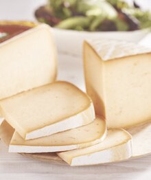 Carrefour Saint-Ouen-l'Aumône - Pur brebis Pays Basque au piment d'Espelette Promo Pur brebis Pays Basque au piment d'Espelette dans le catalogue Carrefour "Maintenant et moins cher !" à Saint-Ouen-l'Aumône