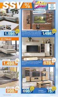 Couch im Möbel Inhofer Prospekt "Wohntrends zum Mitnehmen" mit 12 Seiten (Augsburg)
