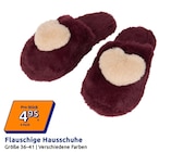 Aktuelle Schuhe Angebote bei Action in Hamburg Aktuelles Flauschige Hausschuhe Angebot bei Action in Hamburg ab 4,95 €