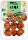 Hafer-Bällchen im Angebot bei REWE in Gießen Hafer-Bällchen Angebote von REWE Bio pflanzlich bei REWE Gießen für 1,79 €