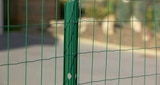 Grillage soudé plastifié vert 1.20 x 15 m - Rural Master à Le Mans Grillage soudé plastifié vert 1.20 x 15 m en promo chez Rural Master Le Mans à 19,90 €