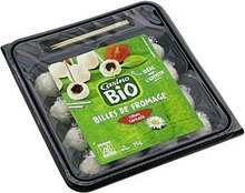 Casino Supermarchés Vannes - Billes de fromage coeur tomate 18% m.G. Promo Billes de fromage coeur tomate 18% m.G. dans le catalogue Casino Supermarchés "Faites vous-plaisir cet été !" à Vannes