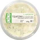 Tzatziki au yaourt Grec, concombre, menthe, aneth dans le catalogue Carrefour