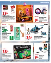 Promos Beyblade dans le catalogue "EMBARQUEZ POUR LE PAYS DES JOUETS" de Auchan Hypermarché Beyblade en promo dans le catalogue Auchan Hypermarché à la page 69