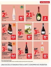 Promos Champagne dans le catalogue "LES TOPS DE LA RENTRÉE" de Auchan Supermarché Champagne en promo dans le catalogue Auchan Supermarché à la page 15