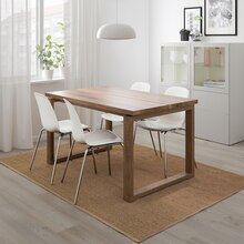 IKEA Seevetal - Tisch und 4 Stühle Tisch und 4 Stühle Angebot bei IKEA Seevetal im Prospekt "Jetzt alles für dein Badezimmer noch günstiger."