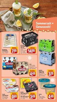 Faschingskostüme im REWE Prospekt "Dein Markt" mit 26 Seiten (Lübeck)