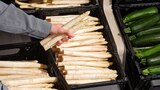 Weißer Spargel im Angebot bei REWE in Menden Weißer Spargel Angebote von REWE Regional bei REWE Menden
