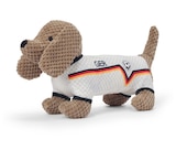 Tchibo im Supermarkt - Hunde-Plüschspielzeug »Dackel im Deutschlandtrikot«, groß Angebot im Prospekt Hunde-Plüschspielzeug »Dackel im Deutschlandtrikot«, groß bei Tchibo im Supermarkt im Prospekt "" für 12,99 €