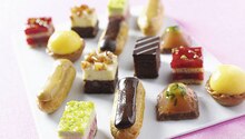 Géant Casino Annonay - Petits fours fruits Promo Petits fours fruits dans le catalogue Géant Casino "Le mois Casinomania" à Annonay