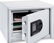 Sicherheitsschrank 'Combi Line CL 20 E' bei BAUHAUS in Offenbach Sicherheitsschrank 'Combi Line CL 20 E' im Angebot bei BAUHAUS Offenbach für 323,95 €