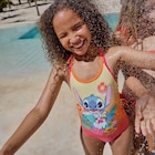 La Halle Nice - Promo Maillot de bain une pièce Stitch multicolore fille Promo Maillot de bain une pièce Stitch multicolore fille à 15,99 € dans le catalogue La Halle à Nice