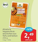 Vegane Bratwürstchen aus Tofu und Seitan von Alnatura im aktuellen budni Prospekt