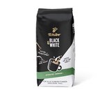 BLACK & WHITE - 1 kg Ganze Bohne im Angebot bei Tchibo im Supermarkt in Essen BLACK & WHITE - 1 kg Ganze Bohne Angebote bei Tchibo im Supermarkt Essen für 13,99 €