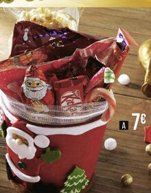 Géant Casino Les Goudes - Seau de Noël garni de confiseries Promo Seau de Noël garni de confiseries dans le catalogue Géant Casino "Des cadeaux par milliers !" à Les Goudes