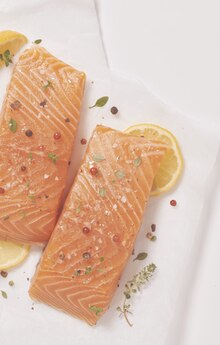 Pavé de saumon Atlantique avec peau filière qualité asc - Carrefour à Montpellier Pavé de saumon Atlantique avec peau filière qualité asc en promo chez Carrefour Montpellier à 11,90 €