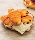 2 Croissants + 2 Pains au Chocolat Feuilletises en promo chez Super U Saumur à 3,49 €