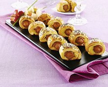 Géant Casino Morlaix - Mini saucisses feuilletés x 16 Promo Mini saucisses feuilletés x 16 dans le catalogue Géant Casino "Black Friday, jusqu'à -90% d'économies" à Morlaix